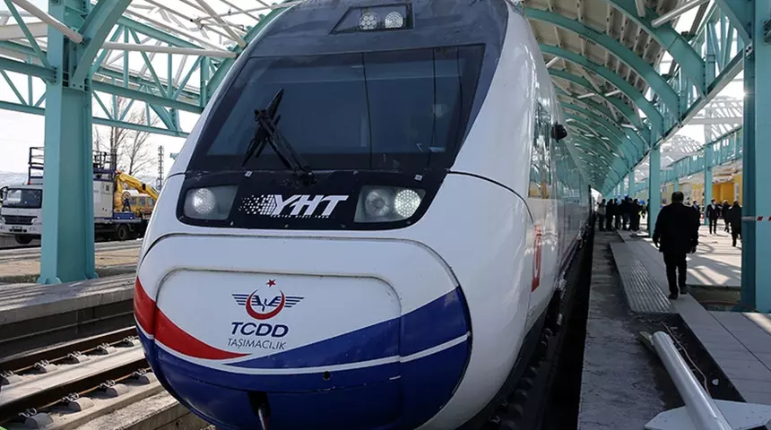 Ek hızlı tren seferleri geliyor! Tarihler açıklandı: O şehirleri kapsayacak