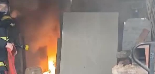Hakkari’de patlamada yaralanan çocuğunun yanına giden baba yolda trafik kazası geçirdi