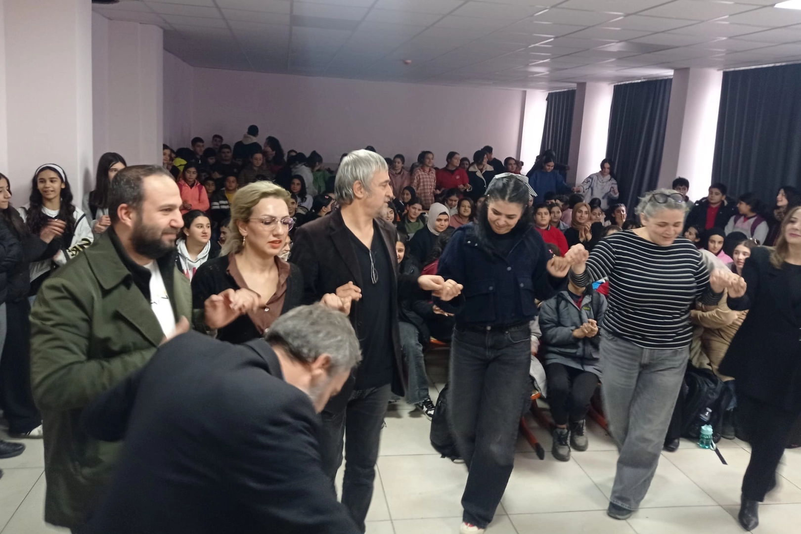 Mardin'de LGS öğrencilerine moral konseri