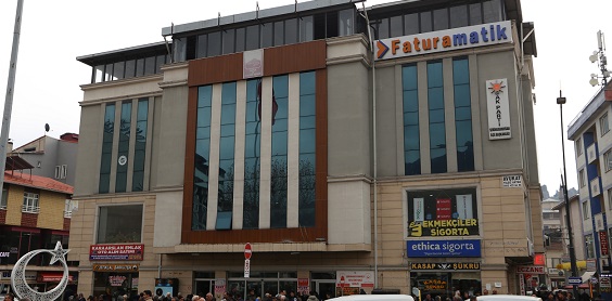 Şebinkarahisar’da belediyeye ait Kültür ve İş Merkezi'nin satışı teklif gelmemesi nedeniyle iptal edildi