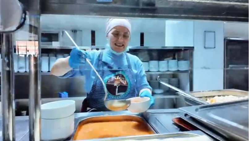 Türkiye’de Bir İlk: RTEÜ’ de Ücretsiz Yemek Uygulaması İki Yıldır Kesintisiz Devam Ediyor