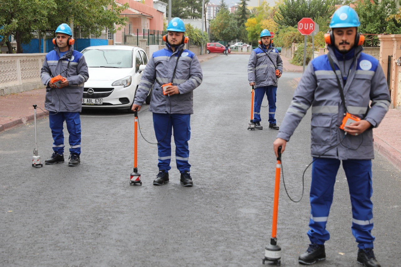 Kayseri Büyükşehir'den su kaçağına büyük darbe
