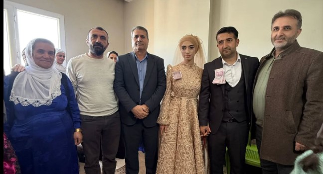 Harun Çınar’ın Mutlu Günü: Kızı Gülistan Çınar Nişanlandı