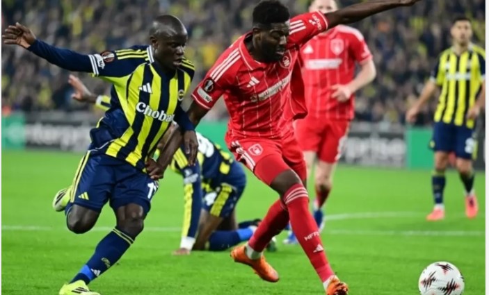 Fenerbahçe Nottingham Forest'i yenerse, yenilirse, berabere kalırsa ne oluyor, turu geçme ihtimali var mı?