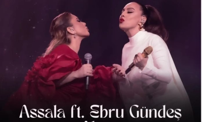 Türk müziğinin güçlü sesi Ebru Gündeş, 