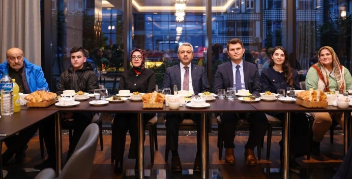 Fındıklı’daki İftar Programı Davet Listesi Tartışma Yarattı