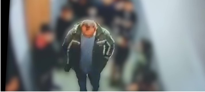 Van’da bir veli, çocuğuyla kavga eden öğrenciyi okul içinde darbetti