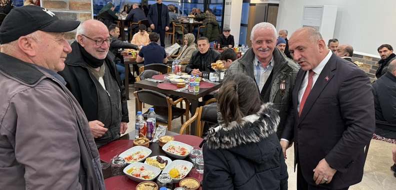 Çayeli’nde Şehit Aileleri ve Gaziler Onuruna İftar Programı