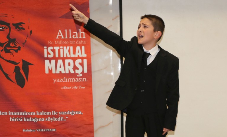 Of'ta 12. Geleneksel İstiklal Marşı'nı güzel okuma yarışması düzenlendi