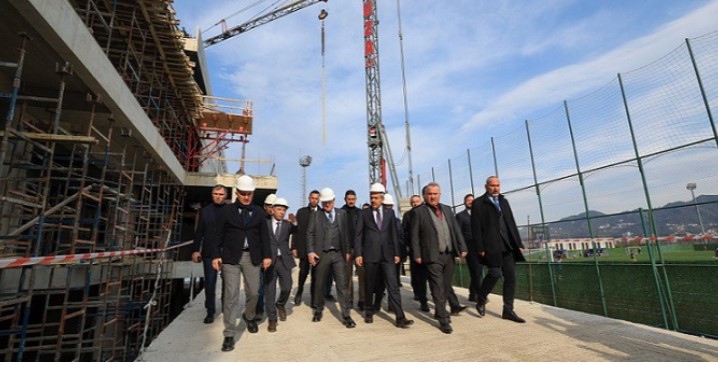 Bakan Osman Aşkın Bak Rize’de Spor Yatırımlarını İnceledi