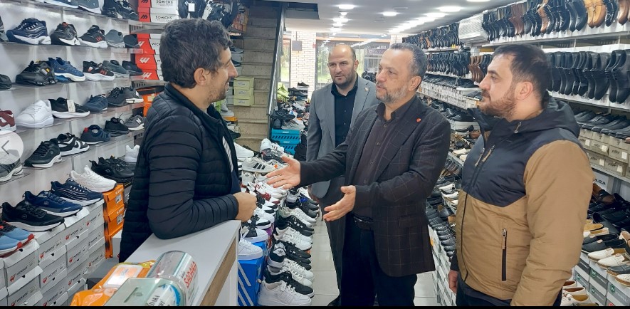 Saadet Partisi Of’ta Esnafın Nabzını Tuttu: “Böyle Darboğaz Görülmedi”