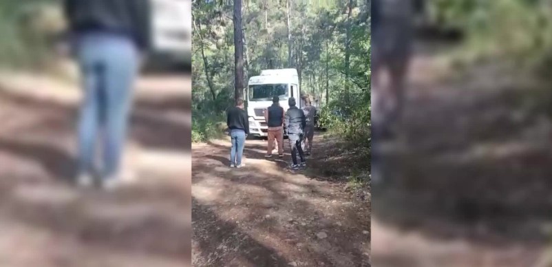 Göcek'te Osmanağa Koyu'na iş makineleri girdi, halk duruma tepki gösterdi