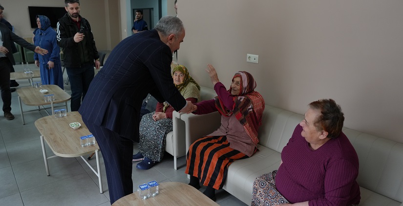 Rahmi Metin’den Huzurevine Anlamlı Ziyaret: Sanat ve Vefa Bir Arada