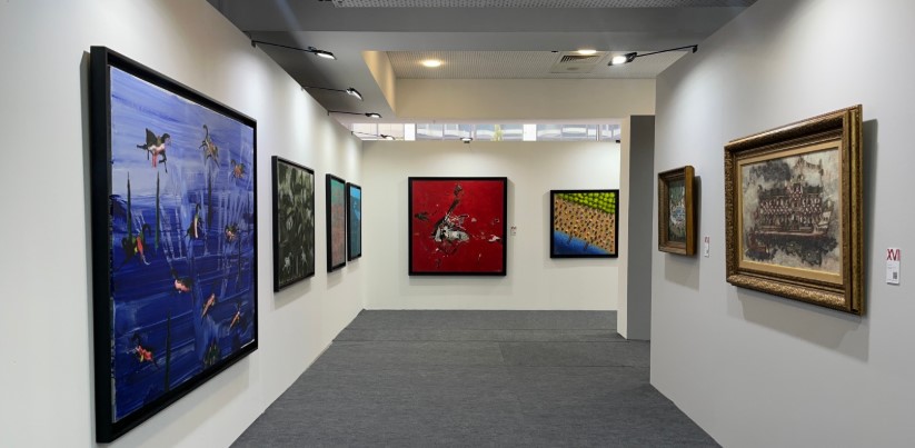 Türk resminin usta isimlerinin eserleri “Sanat Dolu On Altı Yıl” sergisinde...