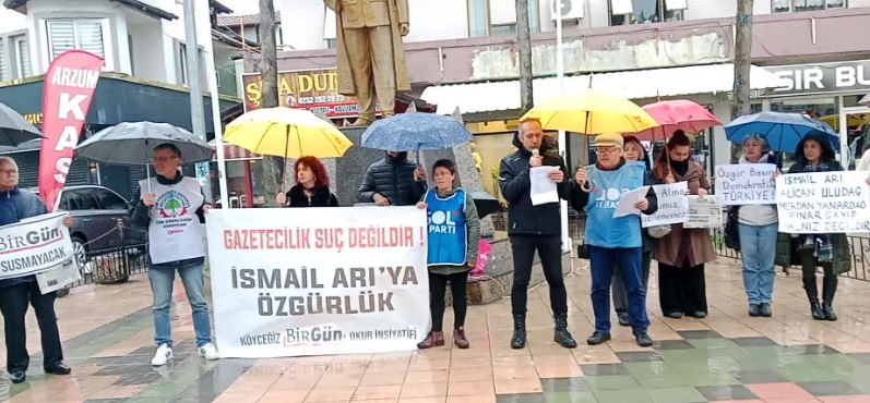 Gazeteci İsmail Arı'nın tutuklanması Köyceğiz'de protesto edildi