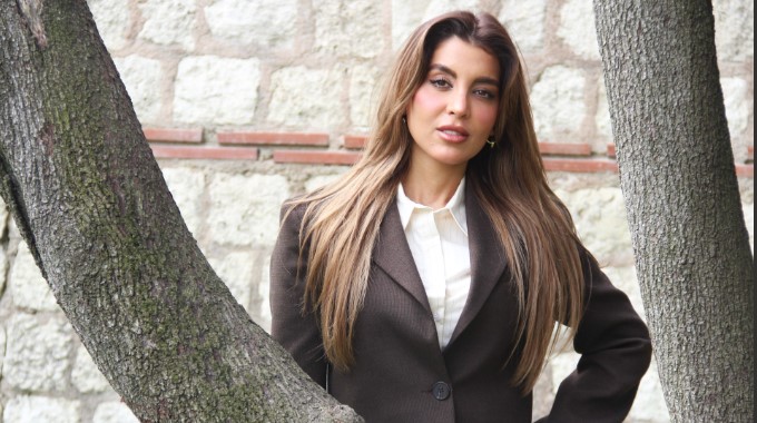 IRAKLI ÜNLÜ SUNUCU SHAHAD SALMAN TÜRKİYEDE