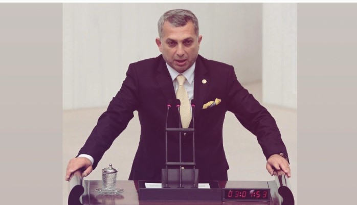Metin Külünk Rizelilere Seslendi: “Mesele Haritanın Gücünü Anlamak”