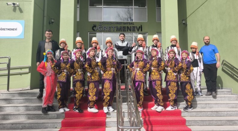 Silivri Belediye Başkanı Balcıoğlu, Bolu'da ilçeyi temsil eden öğrencileri tebrik etti