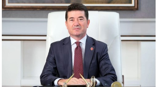 Başkan Kaya’dan Şampiyon Sebat’a Övgü Dolu Mesaj