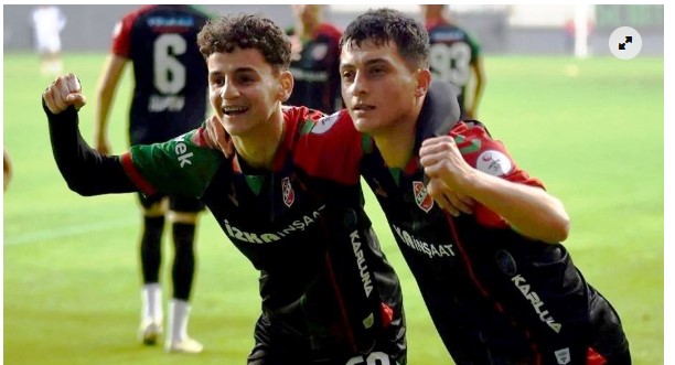 Gümüşhaneli Kuzenlerden Biri Fener’e Giderken, Diğeri Avrupa Takımlarının Yakın Takibinde