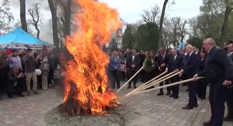 Edirne'de ertelenen Nevruz Bayramı kutlandı