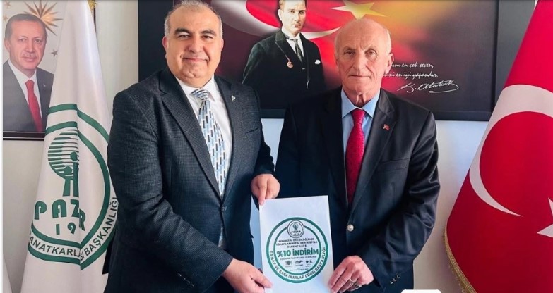 Pazar Esnafından Eğitime Tam Destek