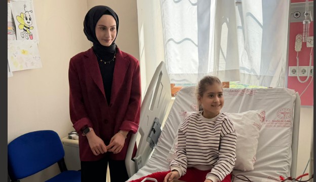 Diyaliz Hastası 13 Yaşındaki Melek’e Eğitim Desteği