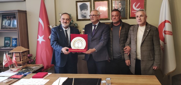 Çay İş Sendikası’ndan Yeniden Refah Partisi Rize İl Başkanlığı’na Ziyaret