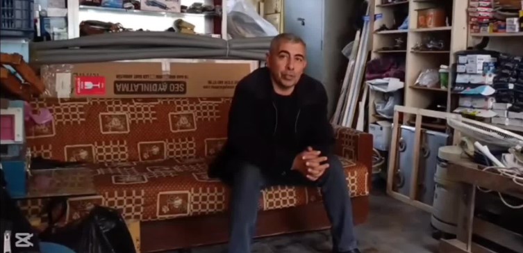 Elazığ'ın Maden ilçesinde ETİ Gümüş işçileri ödenmeyen alacaklarını talep ediyor