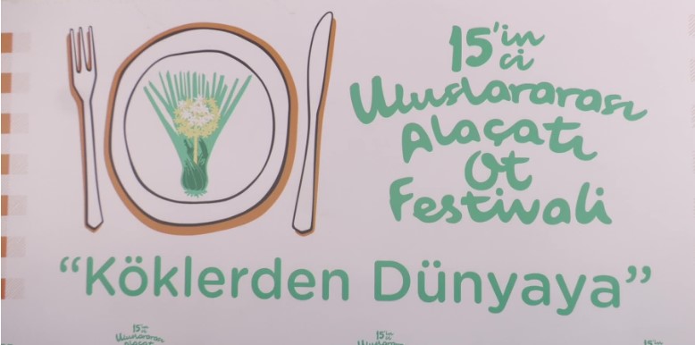 Alaçatı Ot Festivali’nde uluslararası şefler Alaçatı otlarıyla yarışıyor