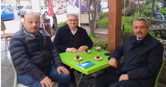 Vali Baydaş Gazetecilerle Çay Bahçesinde Sohbet Etti!