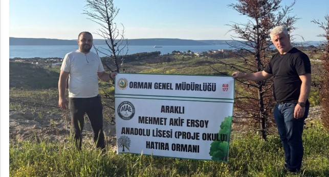 Araklılı Öğrencilerden Anlamlı Proje: “Bin Kitap, 1000 Nefes”