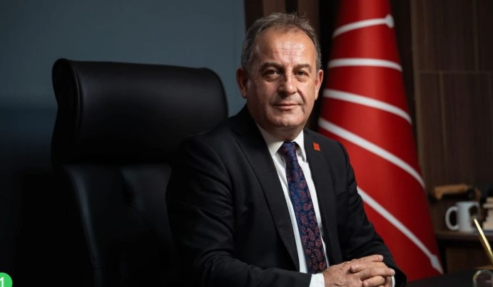 Mustafa Bak: 