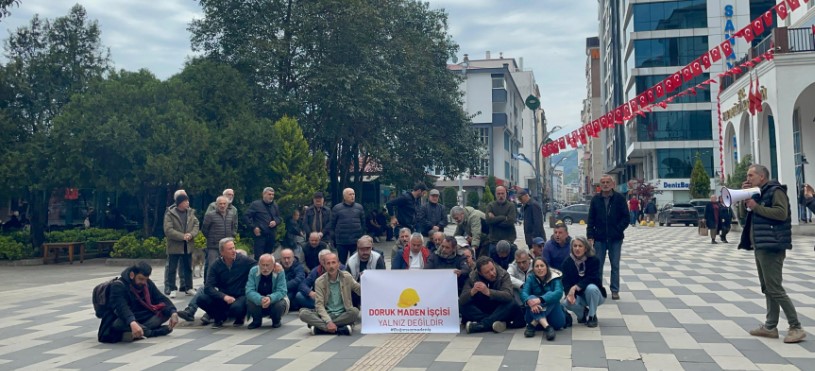 Hopa’da Doruk Madencilik işçilerine destek eylemi: 