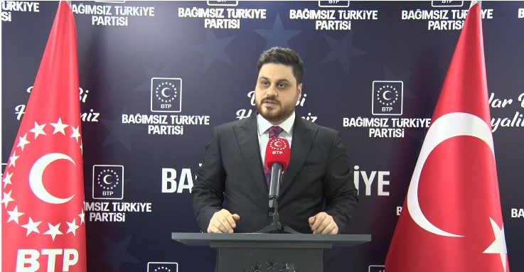 “Ya mahkumiyet, ya milli duruş!”