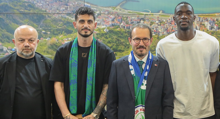 Çaykur Rizesporlu Futbolcular Ankara Rize Günleri’nde Taraftarlarla Buluştu