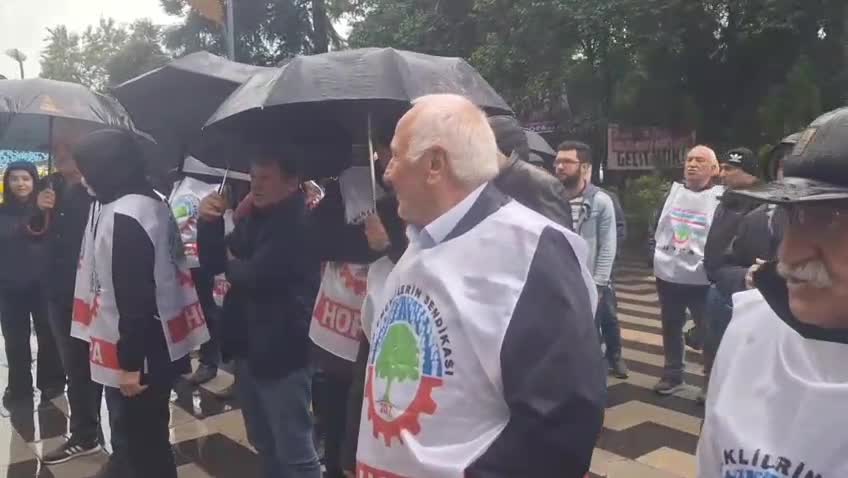 Hopa’da 'Çiftçiler Günü' etkinliğinde iktidarın tarım politikalarına tepki