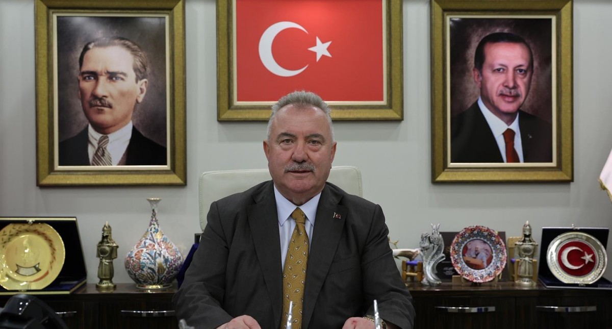 AK Parti Rize İl Başkanı Yılmaz Katmer, Kurban Bayramı dolayısıyla bir mesaj yayımlayarak, tüm hemşehrilerinin bayramını kutladı.