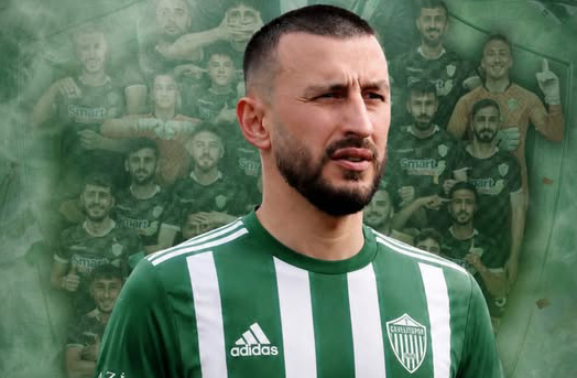 Çayelispor'un Efsane Kaptanı Furkan Safi Futbola Veda Etti