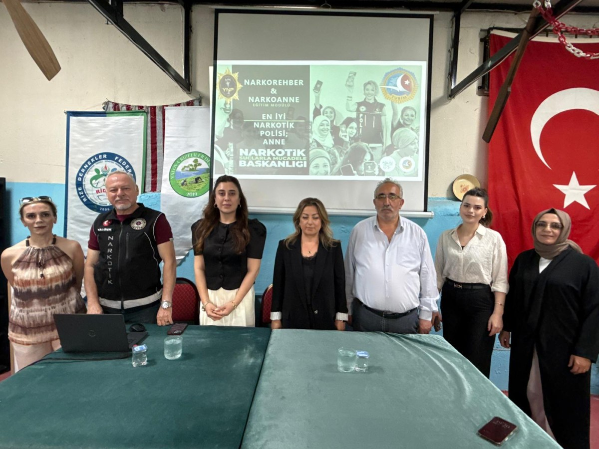 Yalova’da “Bağımsızlık Yılı 2026” Semineri Yoğun Katılımla Gerçekleştirildi