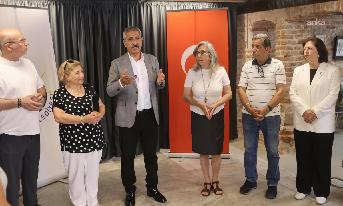 “Adaların Sessiz Sakinleri” resim sergisi, Taş Mektep’te ziyarete açıldı
