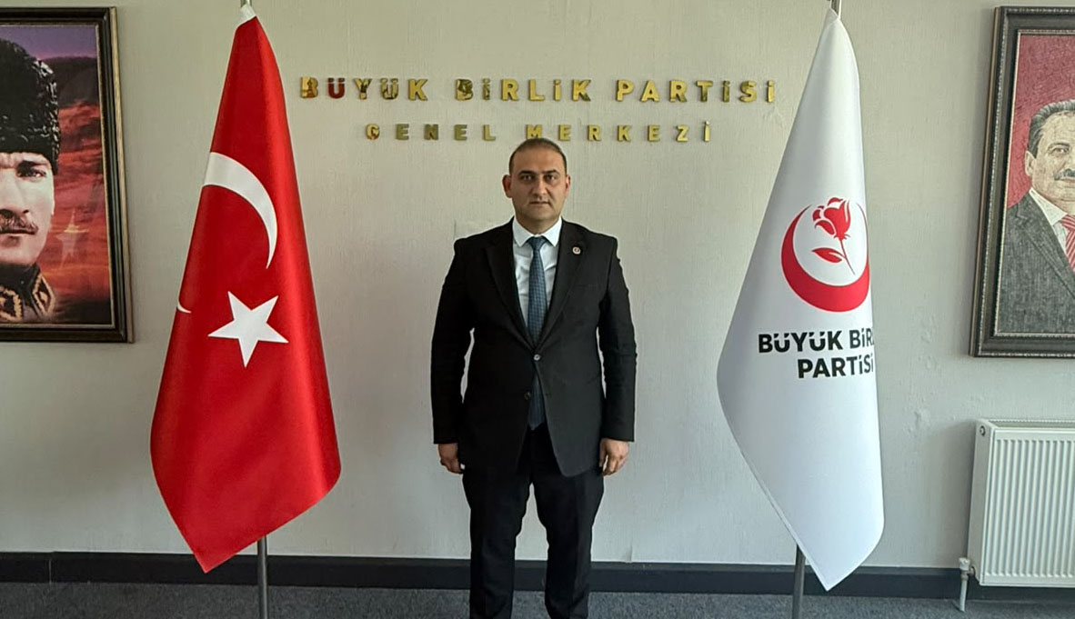 Bursa’da Seçim Hazırlığı Mesajı: Oğuz Han’dan Erken Seçim ve Genç Kadrolar Vurgusu