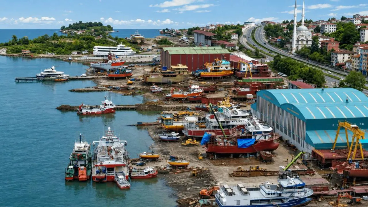 Trabzon'da Tersanede İş Kazası: Bir İşçi Ağır Yaralandı