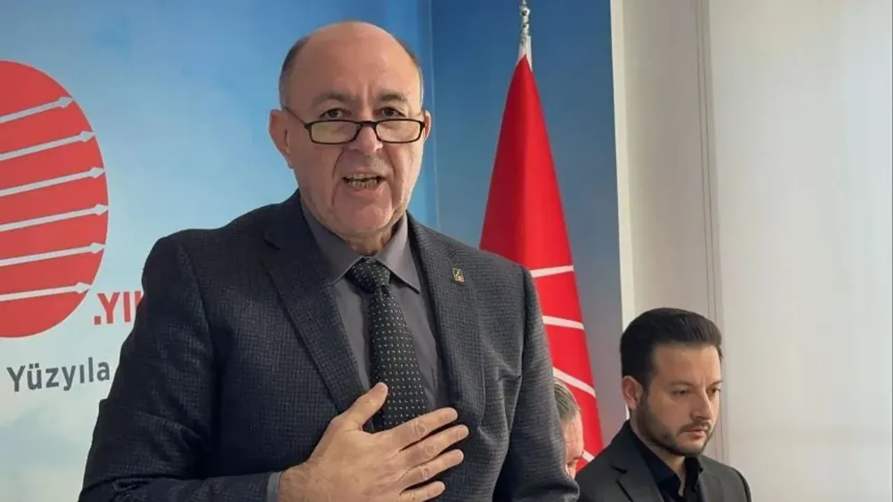 Bülent Kandemir: 