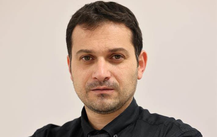 TÜRKİYE'DE VETERİNER TIPTA SINIRLARI ZORLAYAN İSİM: PROF. DR. MURAT KARABAĞLI