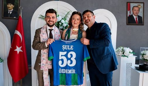 Çaykur Rizespor Sevgisi Nişan Törenine Damga Vurdu