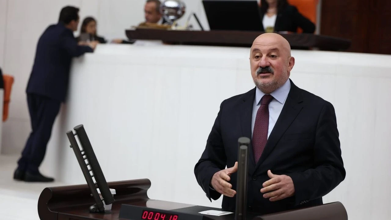 TBMM'de İsmet Acar İçin Vefa Konuşması: