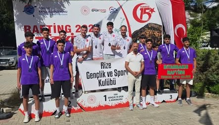 Rize Gençlik ve Spor Kulübü Türkiye Rafting Şampiyonası’na Damga Vurdu
