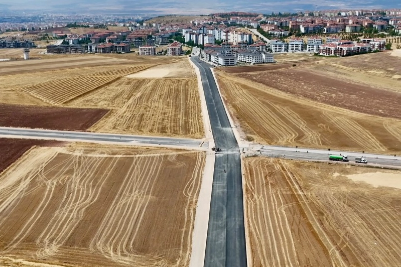 Eskişehir’de Kartopu Caddesi Yaşar Kemal Bulvarı’na bağlandı