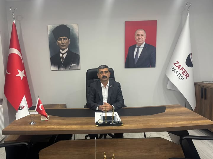“Mansur Yavaş’ın Önünde Parti İçi Engel Olduğunu Düşünüyoruz”